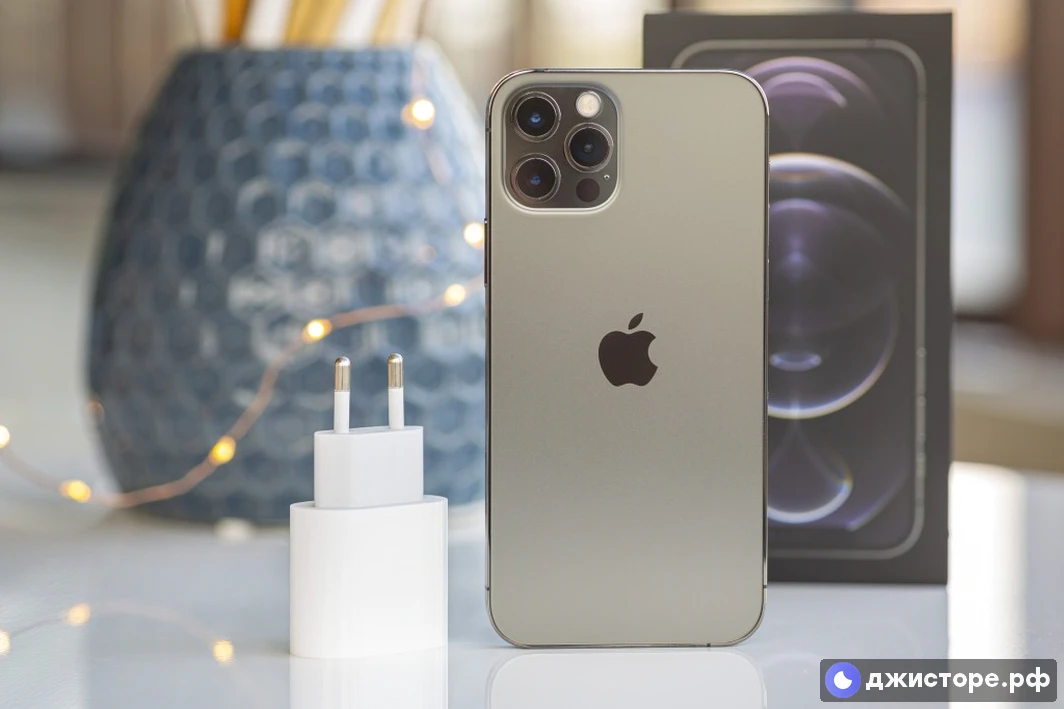 Apple iPhone 12 Pro — фото в использовании 4