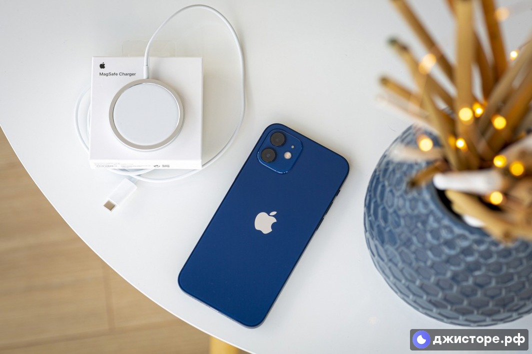 Apple iPhone 12 — фото в использовании 3