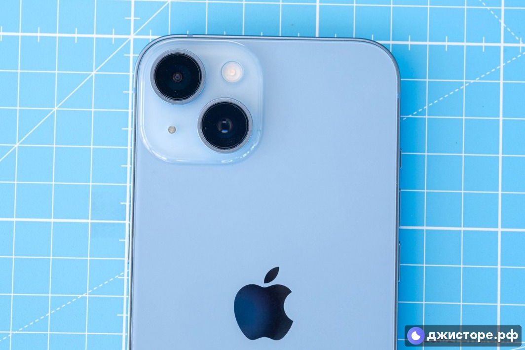 Apple iPhone 14 — фото в использовании 4