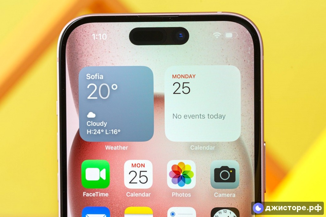 Apple iPhone 15 — фото в использовании 2