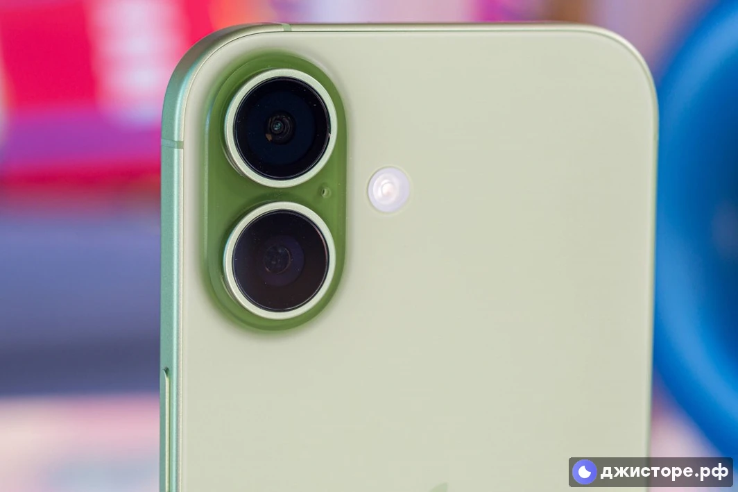 Apple iPhone 17 — фото в использовании 4