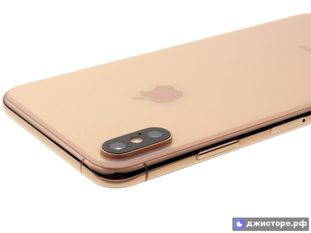 Apple iPhone XS Max — фото в использовании 3