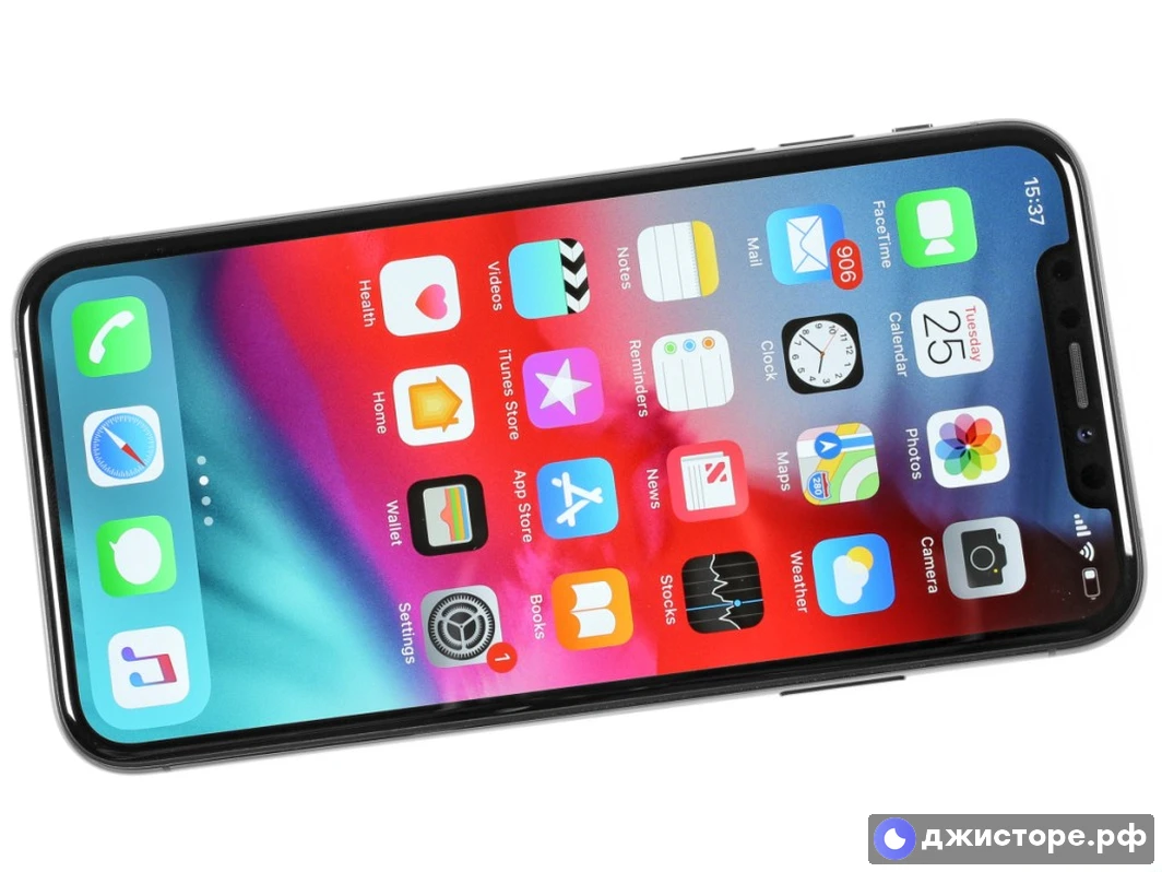 Apple iPhone XS — фото в использовании 1
