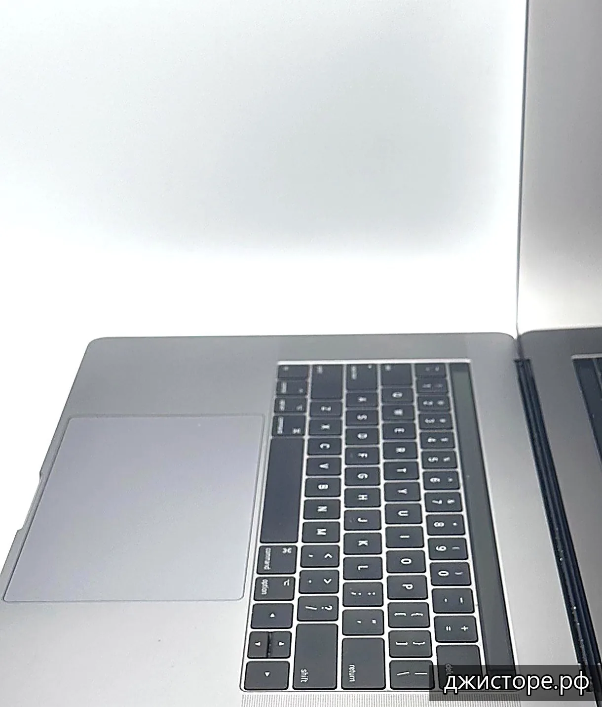 Apple Pro 15 A1707 — фото 1