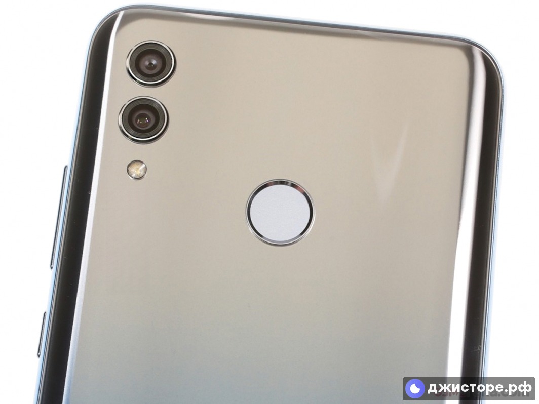 Honor 10 Lite — фото в использовании 4