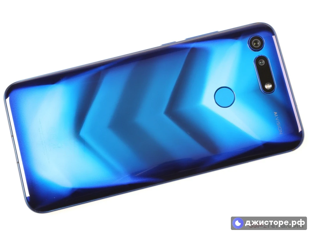 Honor View 20 — фото в использовании 4