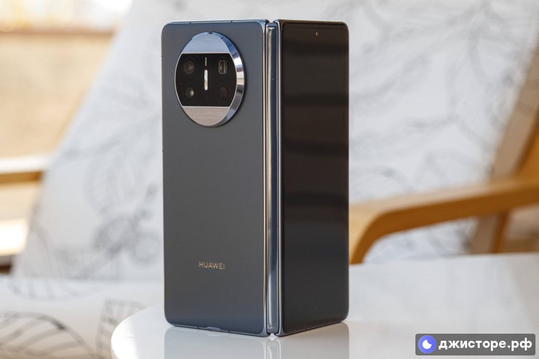 Huawei Mate X3 — фото в использовании 4