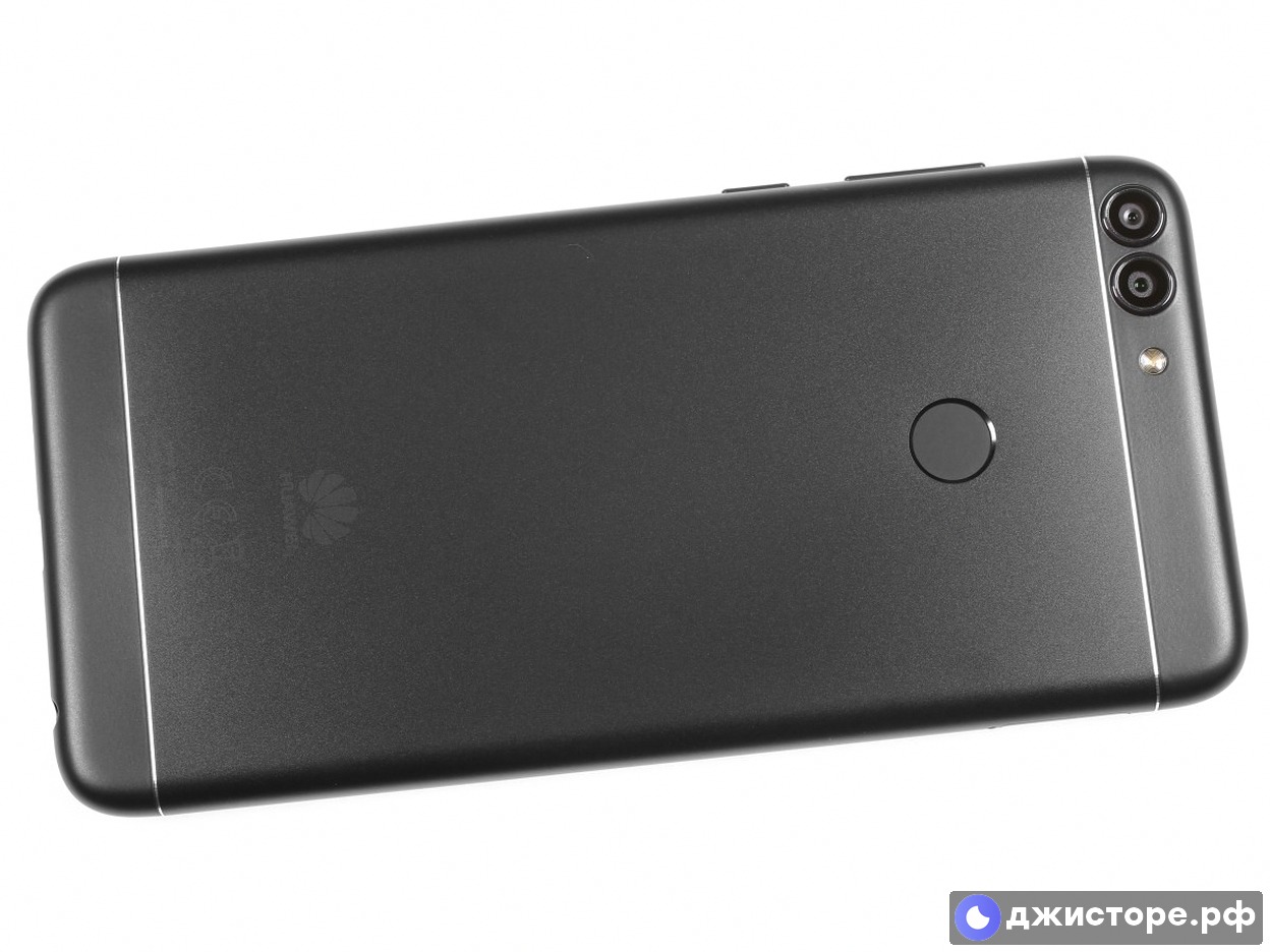 Huawei P smart — фото в использовании 3
