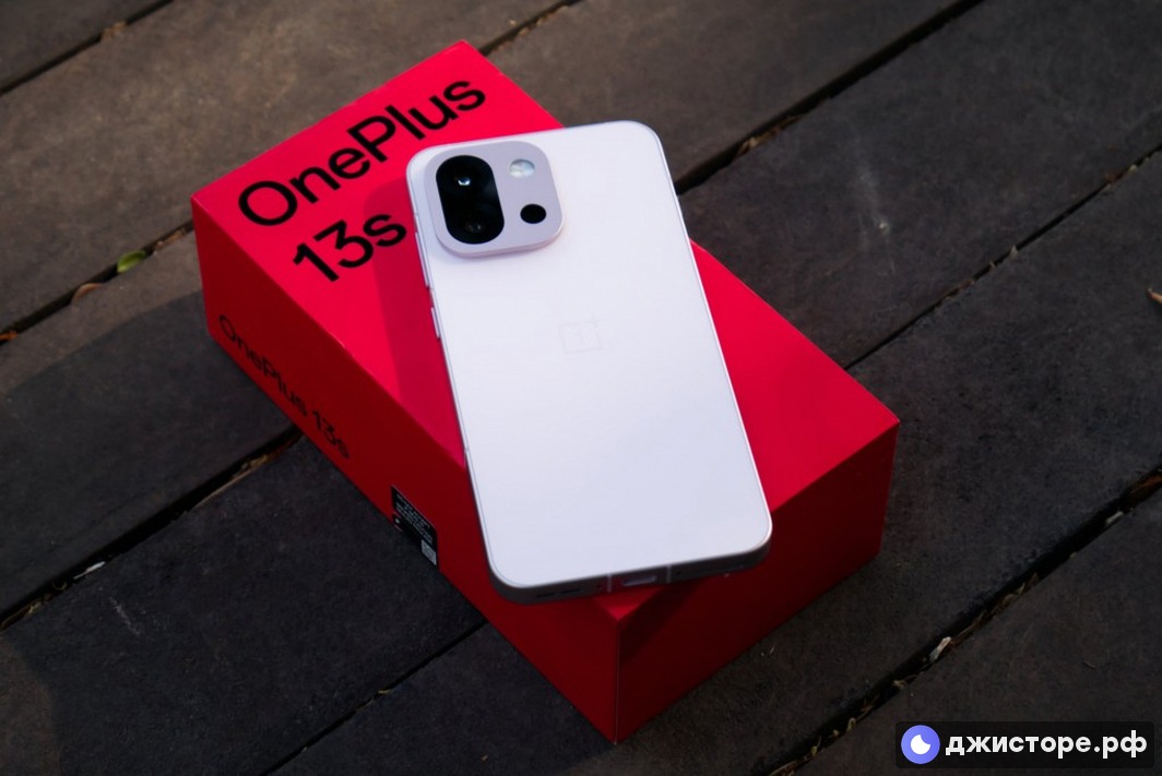 OnePlus 13s — фото в использовании 1