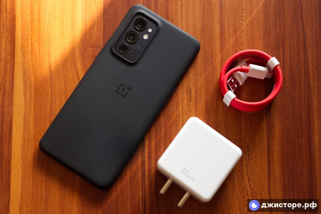 OnePlus 9RT 5G — фото в использовании 2
