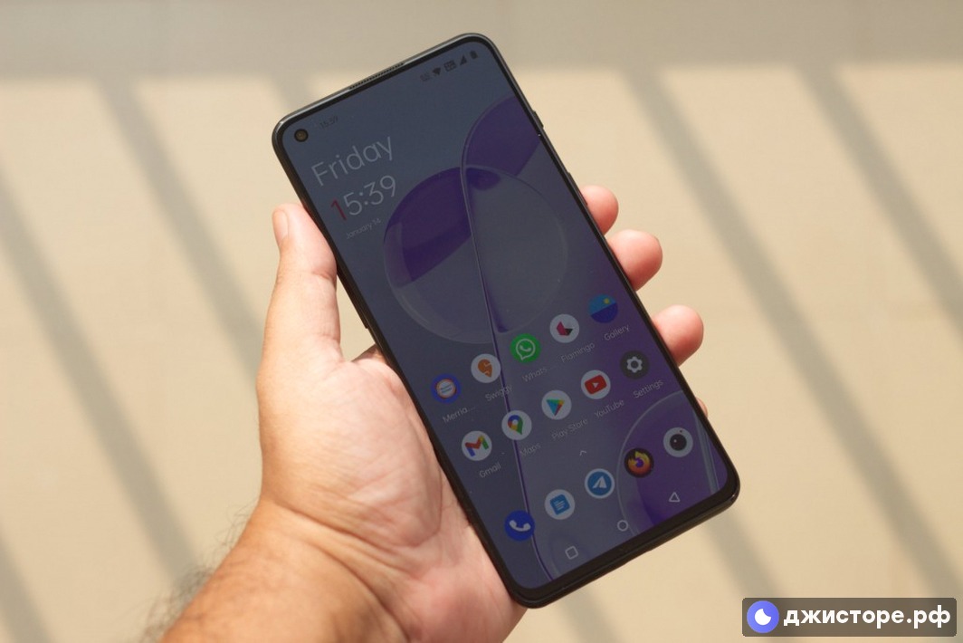 OnePlus 9RT 5G — фото в использовании 3