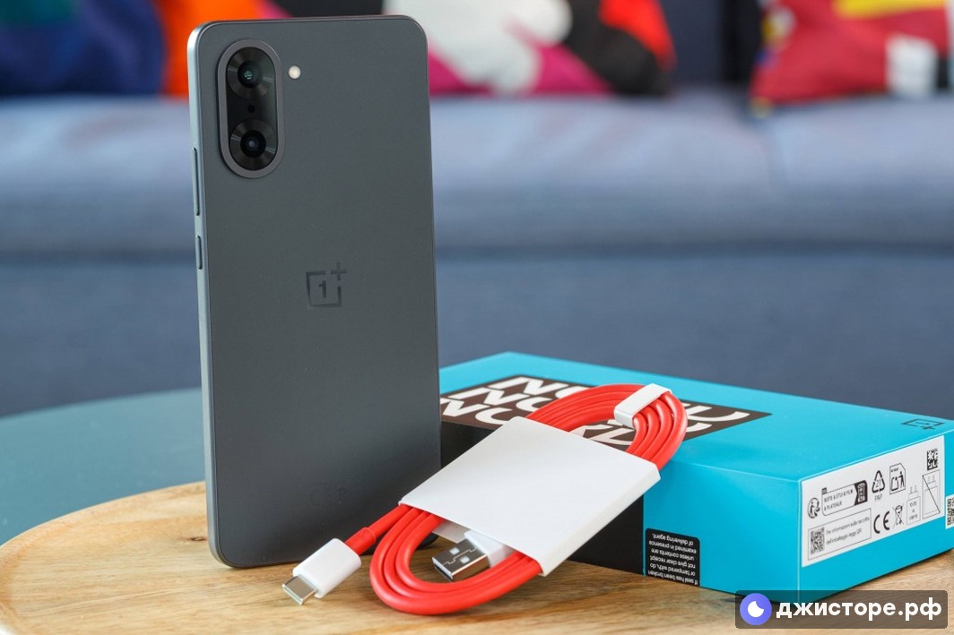 OnePlus Nord CE5 — фото в использовании 1