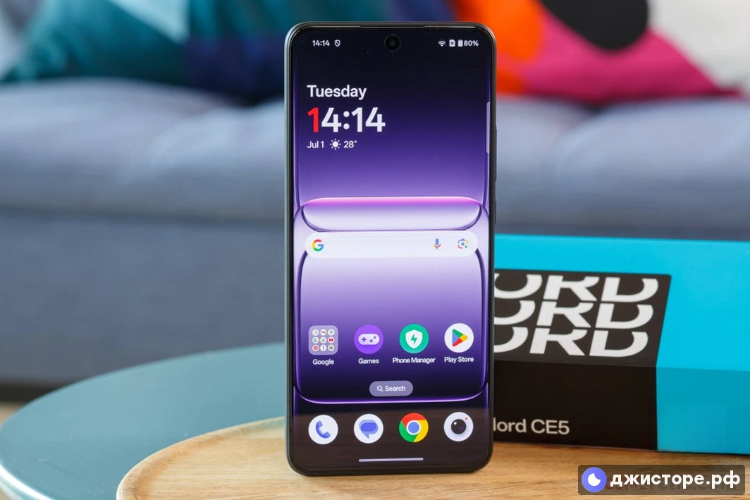 OnePlus Nord CE5 — фото в использовании 3