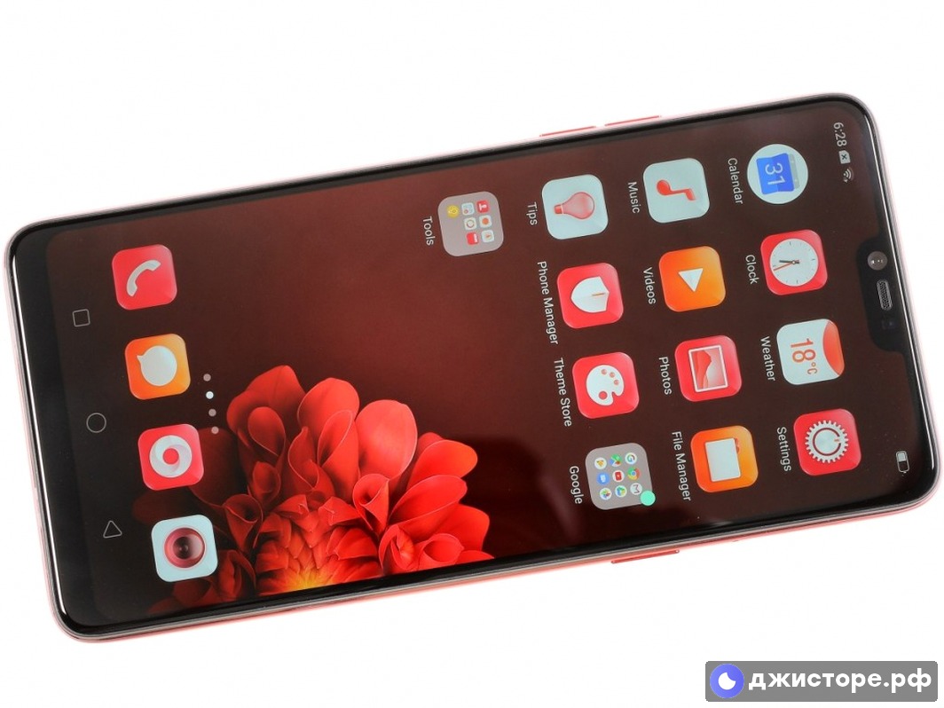 Oppo F7 — фото в использовании 1