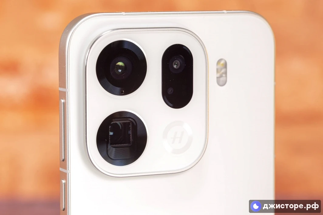 Oppo Find X9 Pro — фото в использовании 4