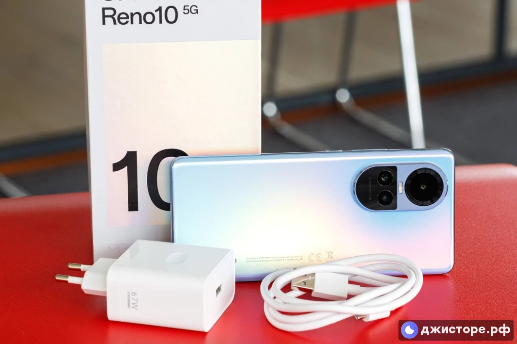 Oppo Reno10 — фото в использовании 1