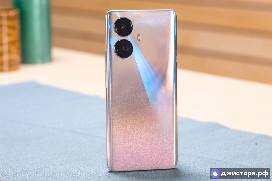 Realme 10 Pro — фото в использовании 1