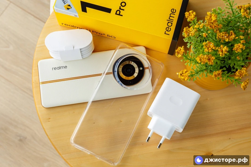 Realme 11 Pro — фото в использовании 1