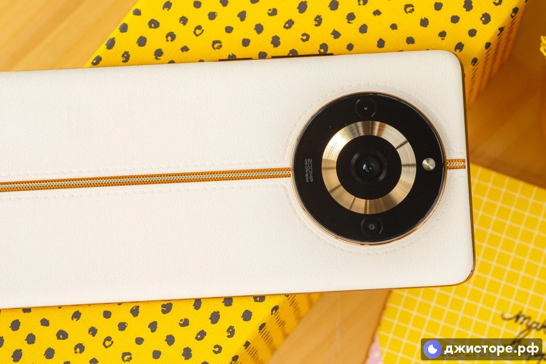 Realme 11 Pro — фото в использовании 4
