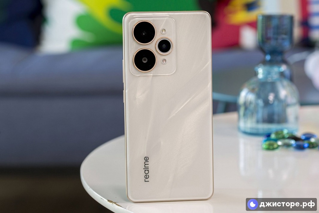 Realme 15 Pro — фото в использовании 3