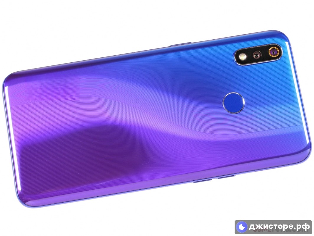 Realme 3 Pro — фото в использовании 4
