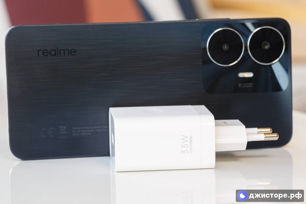 Realme C55 — фото в использовании 2