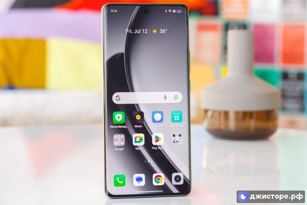 Realme GT 6T — фото в использовании 3