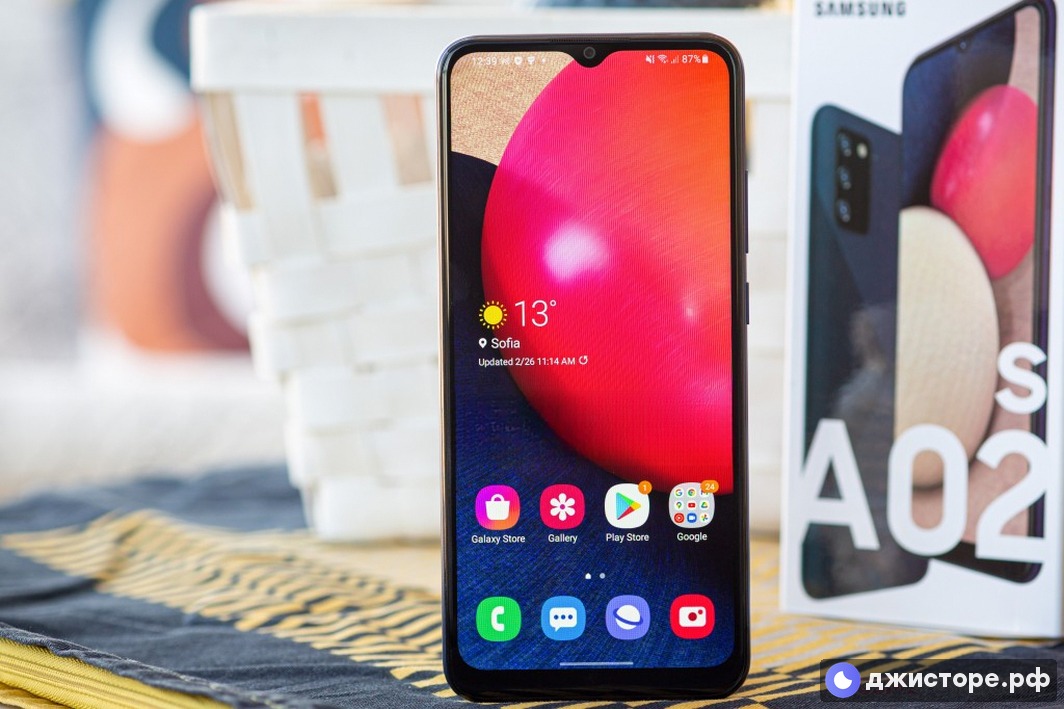 Samsung Galaxy A02s — фото в использовании 3