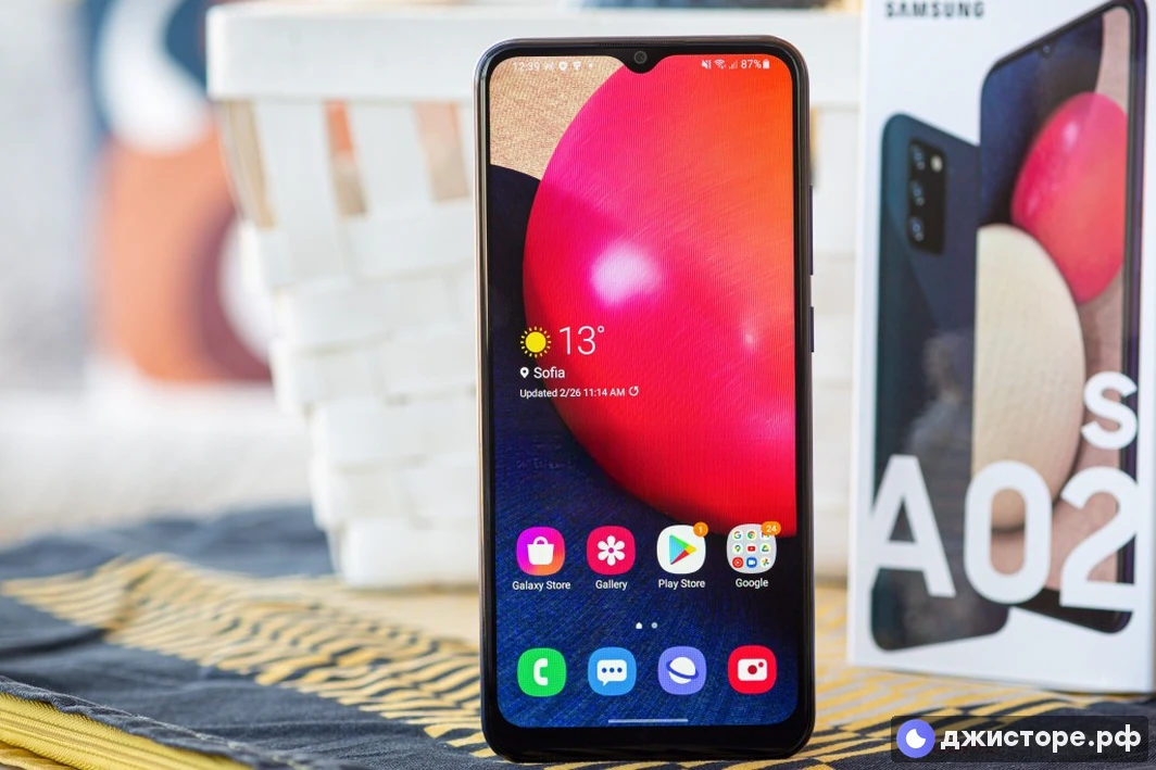 Samsung Galaxy A02s — фото в использовании 3