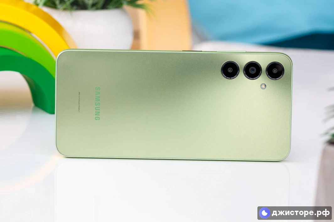 Samsung Galaxy A05s — фото в использовании 3
