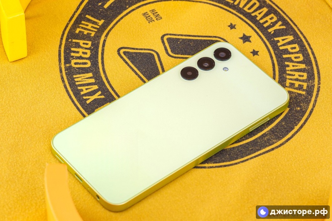 Samsung Galaxy A25 — фото в использовании 3