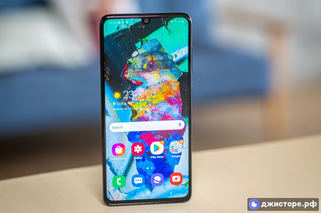 Samsung Galaxy A41 — фото в использовании 3