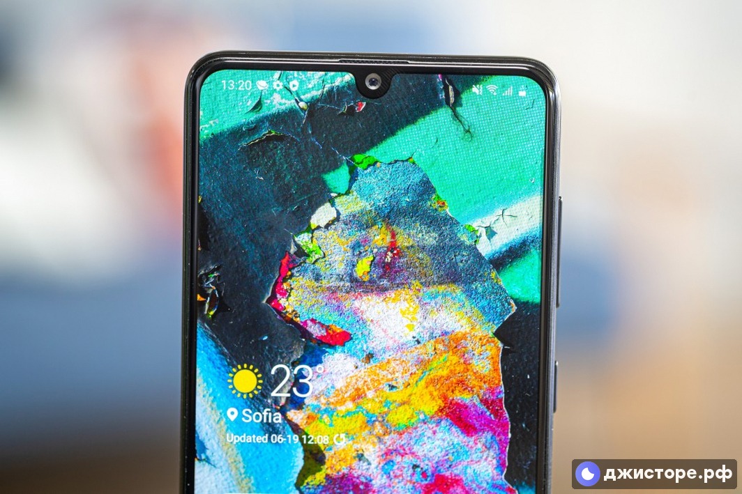 Samsung Galaxy A41 — фото в использовании 4