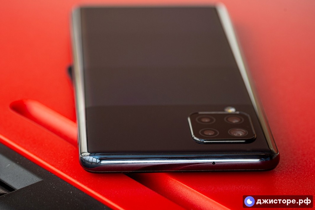 Samsung Galaxy A42 5G — фото в использовании 3