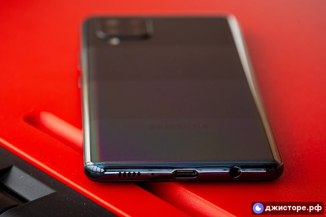 Samsung Galaxy A42 5G — фото в использовании 4