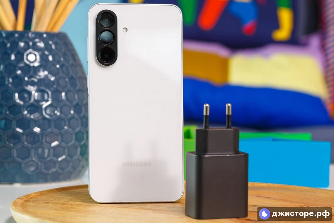 Samsung Galaxy A56 — фото в использовании 2