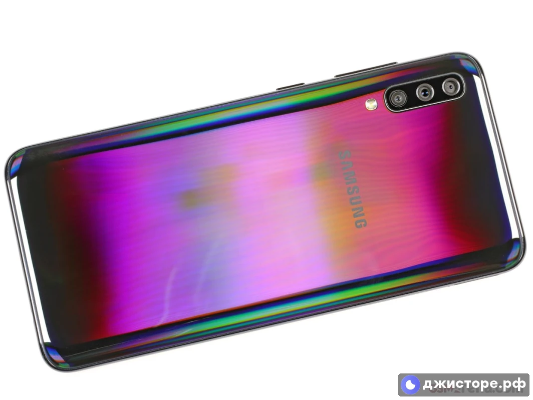 Samsung Galaxy A70 — фото в использовании 3