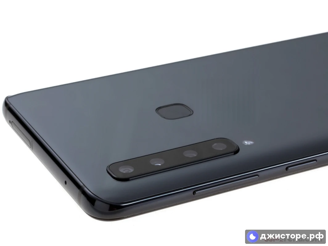 Samsung Galaxy A9 (2018) — фото в использовании 3