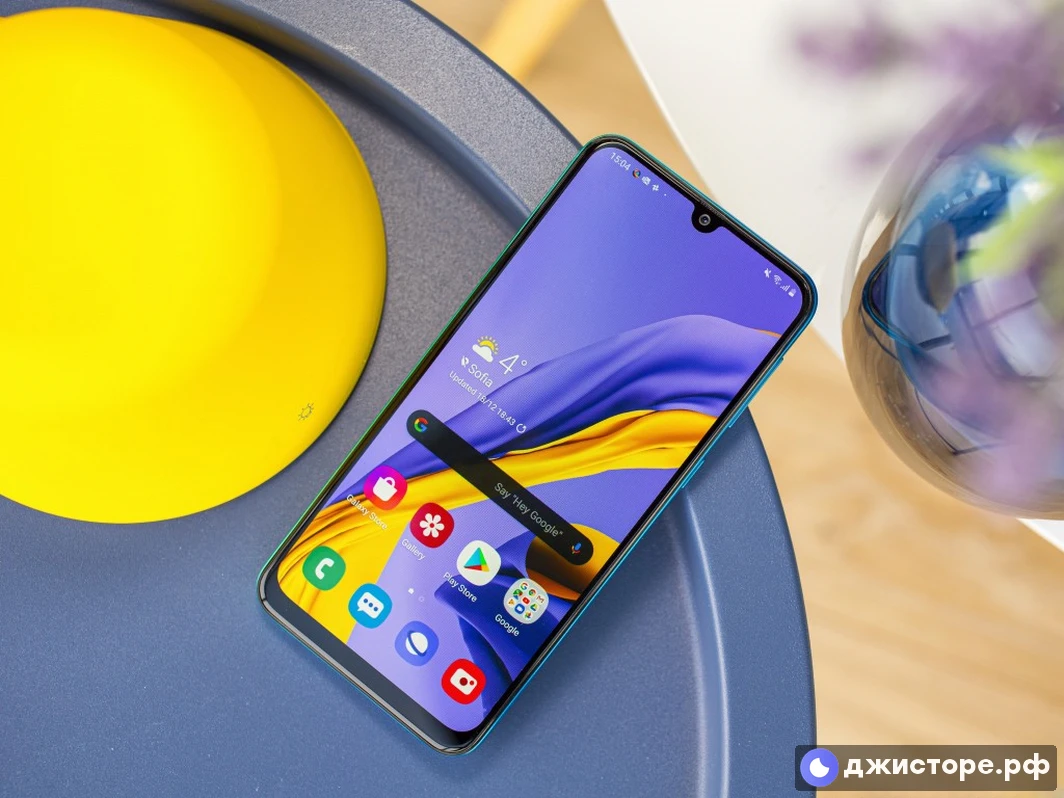 Samsung Galaxy M30s — фото в использовании 2