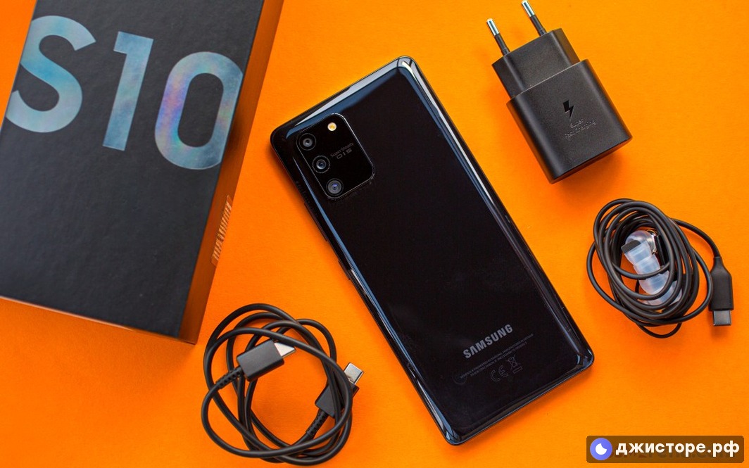 Samsung Galaxy S10 Lite — фото в использовании 1