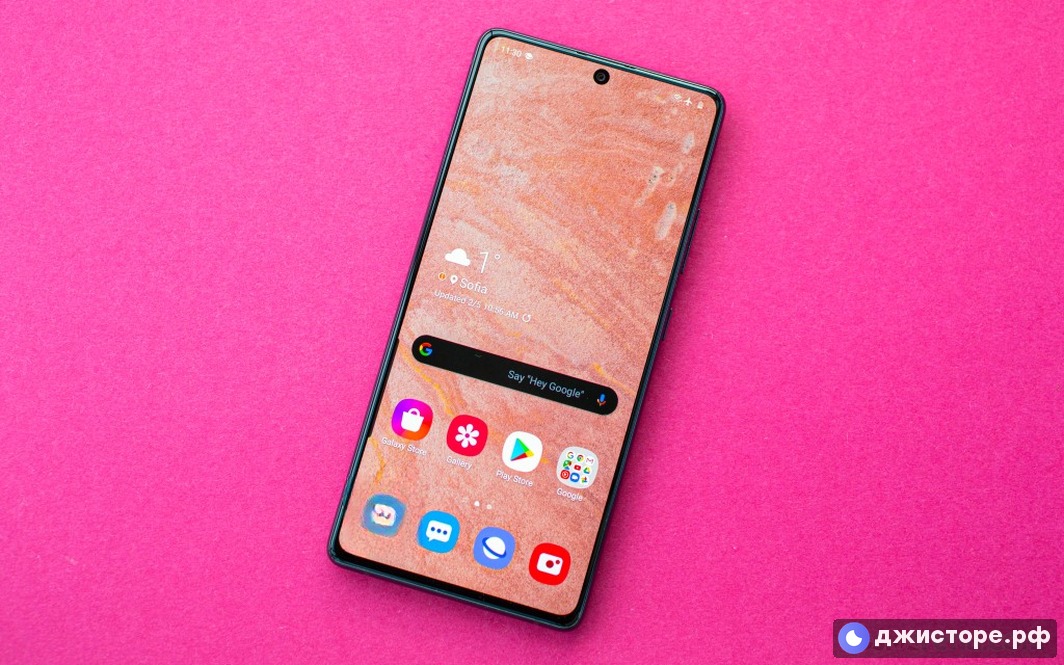 Samsung Galaxy S10 Lite — фото в использовании 3