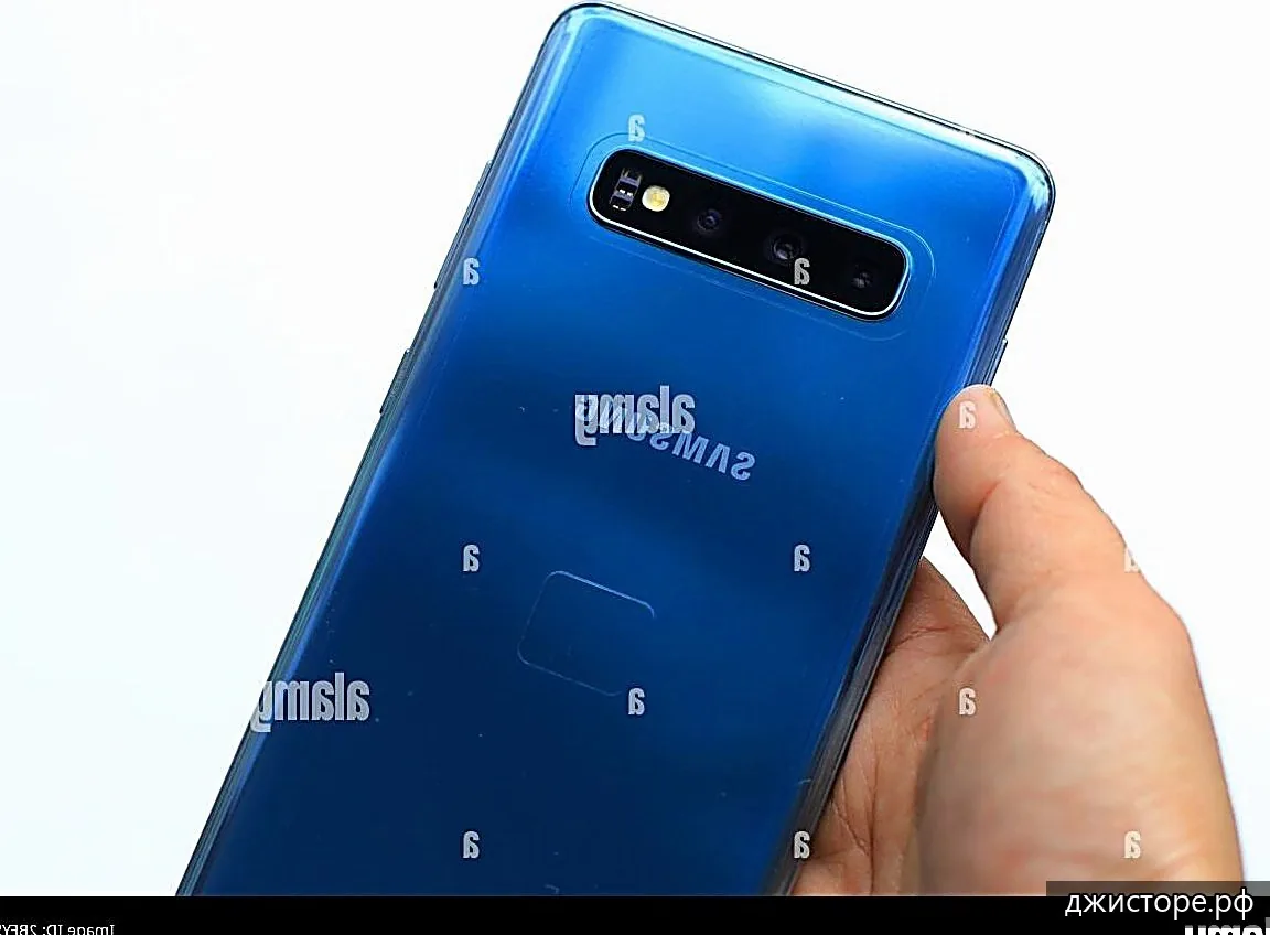 Samsung Galaxy S10+ — фото 3