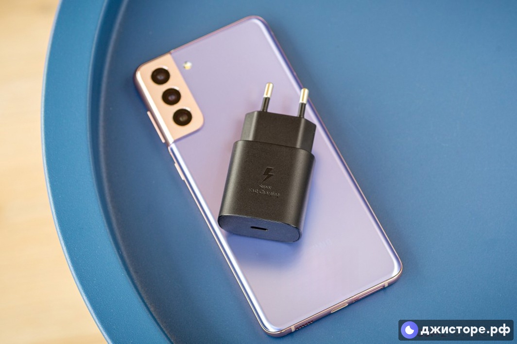 Samsung Galaxy S21 5G — фото в использовании 2