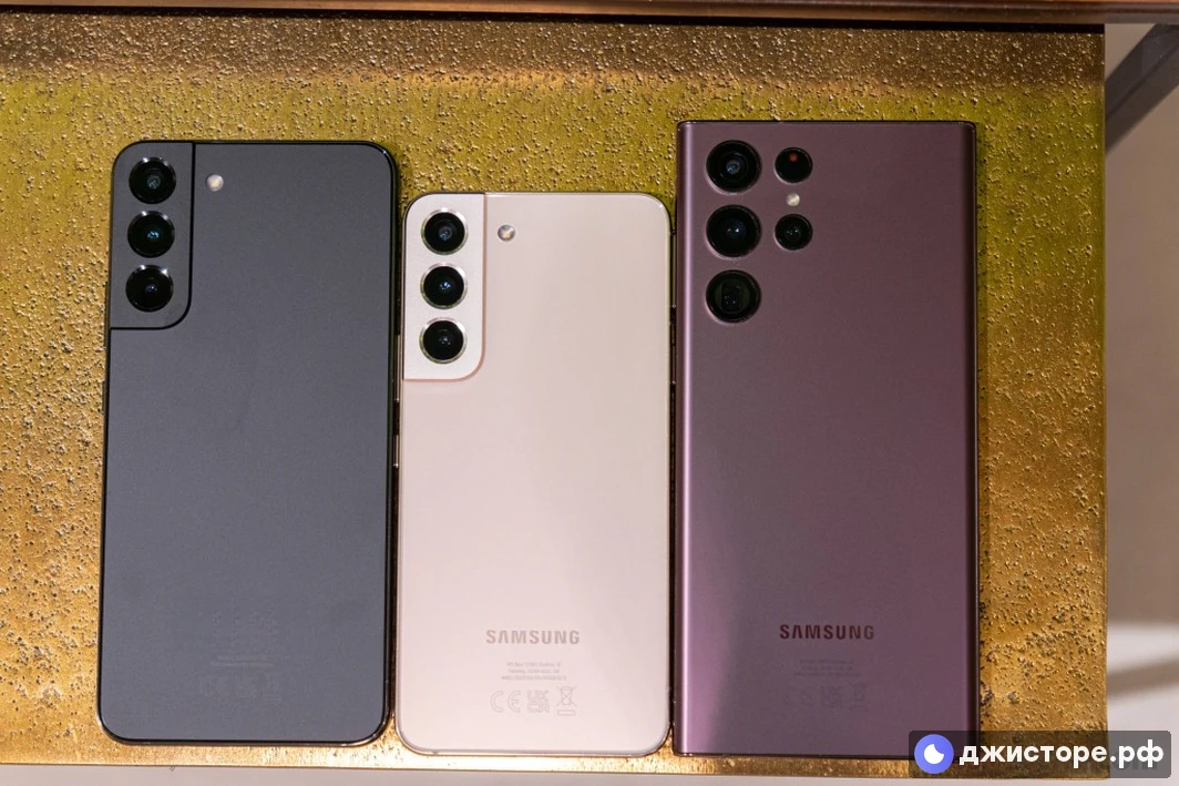 Samsung Galaxy S22 Ultra 5G — фото в использовании 2