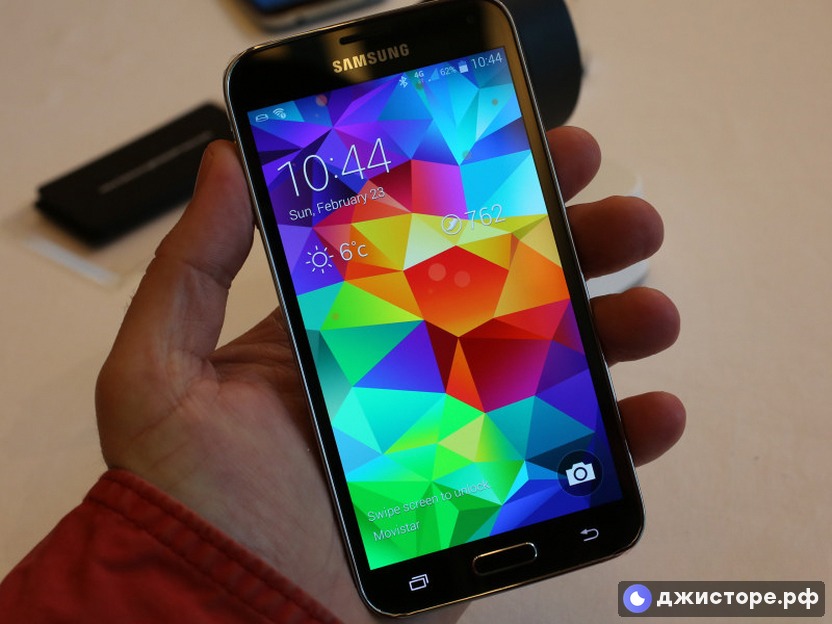 Samsung Galaxy S5 (octa-core) — фото в использовании 1