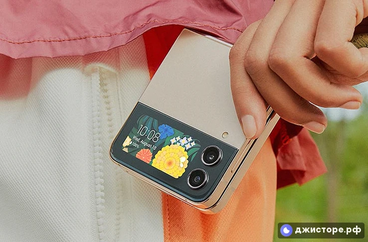 Samsung Galaxy Z Flip4 — фото 4