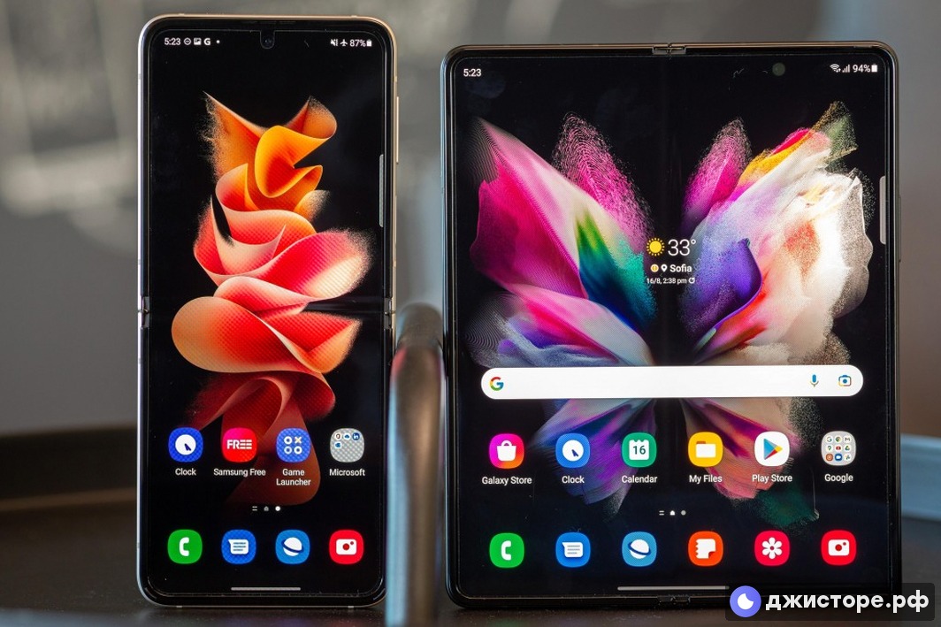 Samsung Galaxy Z Fold3 5G — фото в использовании 4