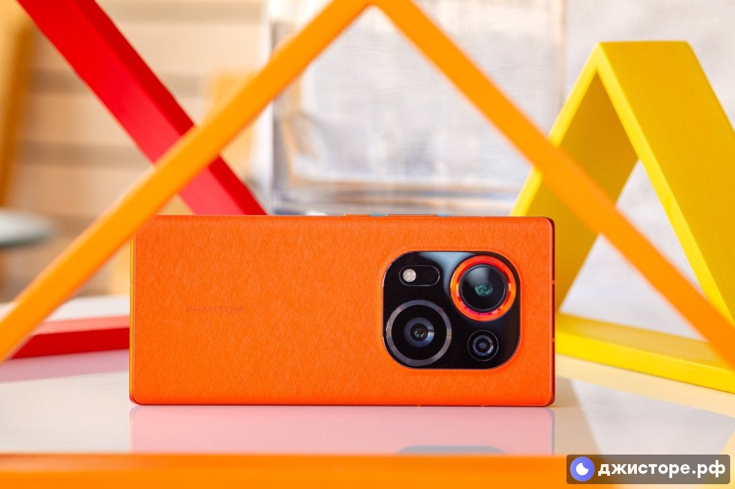 Tecno Phantom X2 Pro — фото в использовании 4