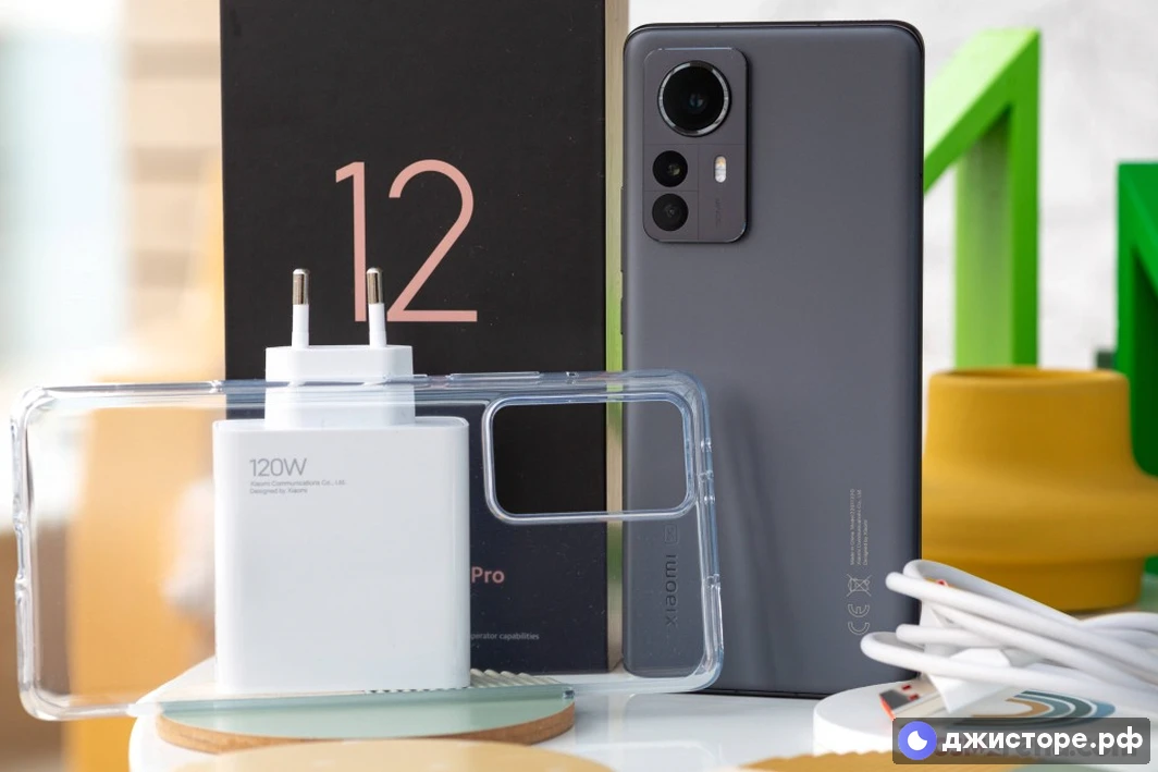 Xiaomi 12 Pro — фото в использовании 1