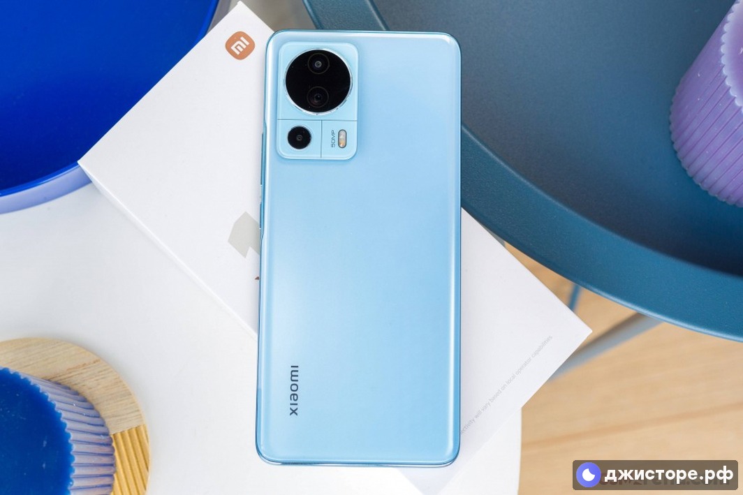 Xiaomi 13 Lite — фото в использовании 4